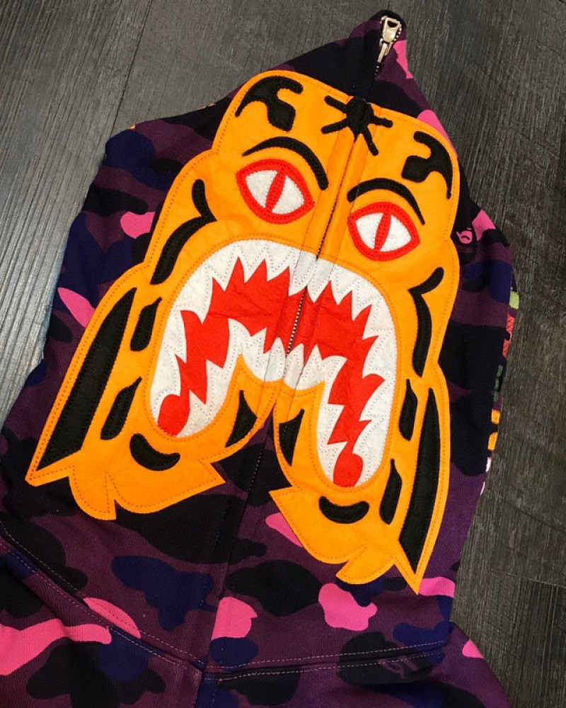BAPE HOODIE 