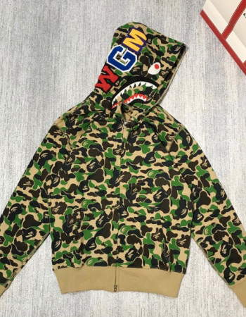 BAPE HOODIE 