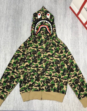 BAPE HOODIE 
