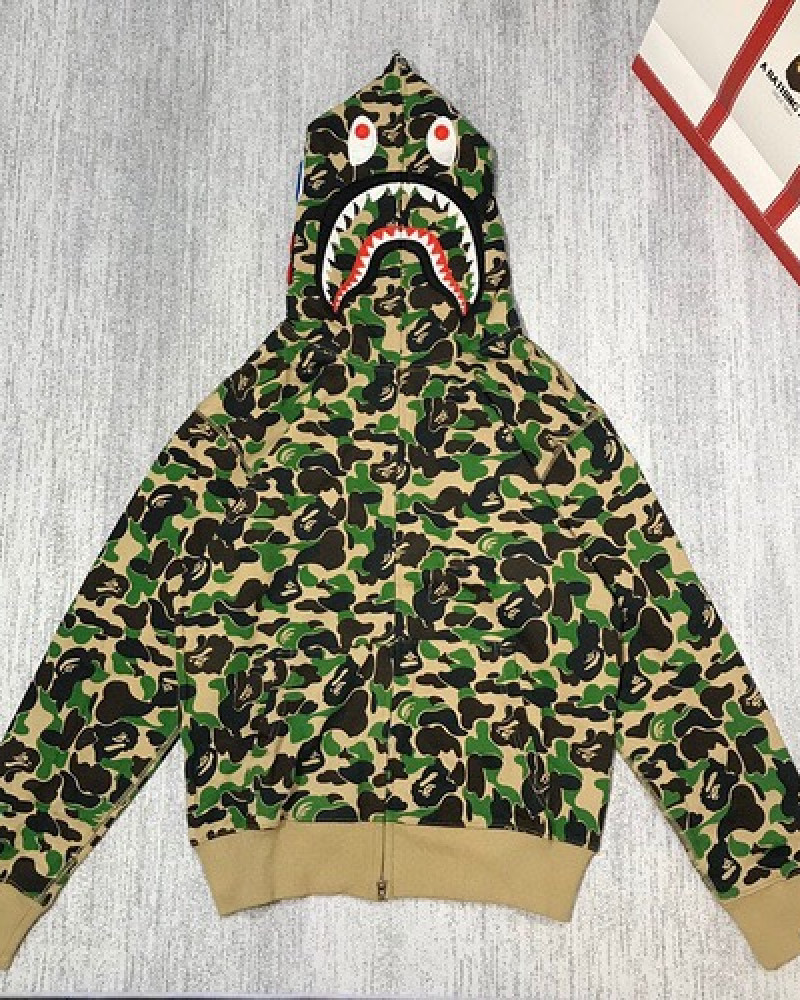 BAPE HOODIE 