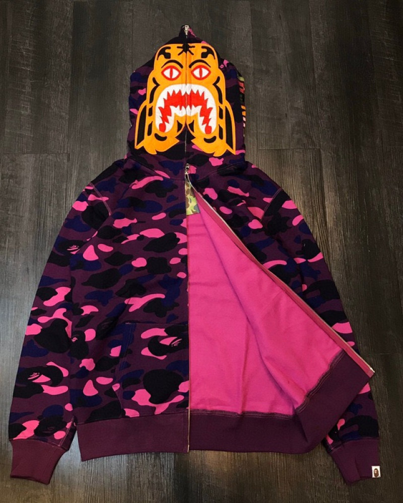 BAPE HOODIE 
