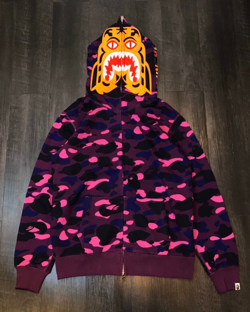 BAPE HOODIE 