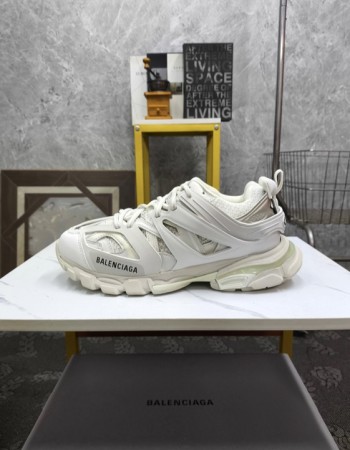 Balenciaga Tracks 