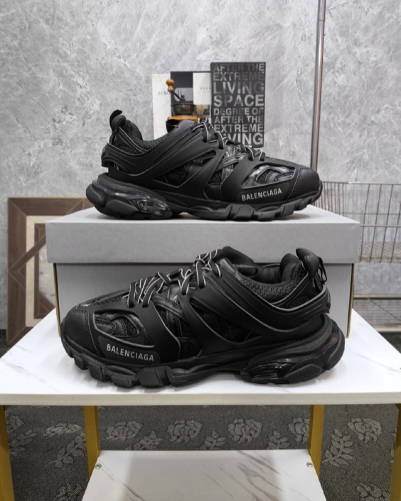 Balenciaga Tracks 