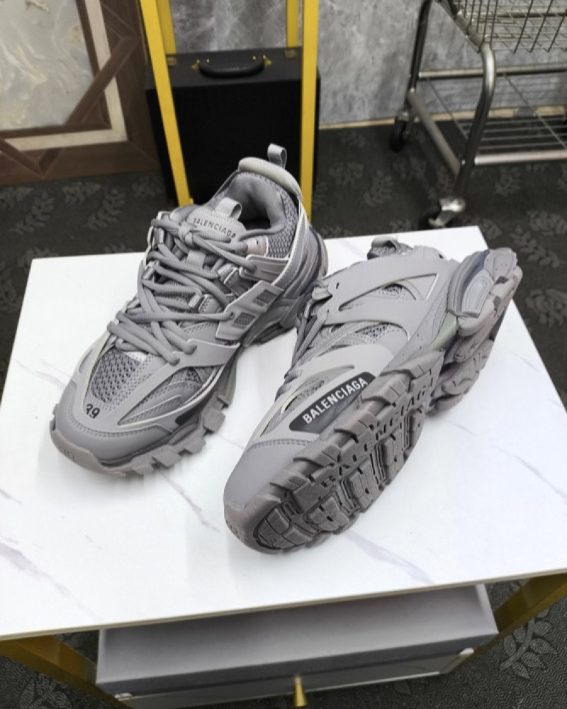 Balenciaga Tracks 