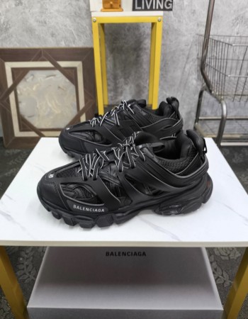 Balenciaga Tracks 