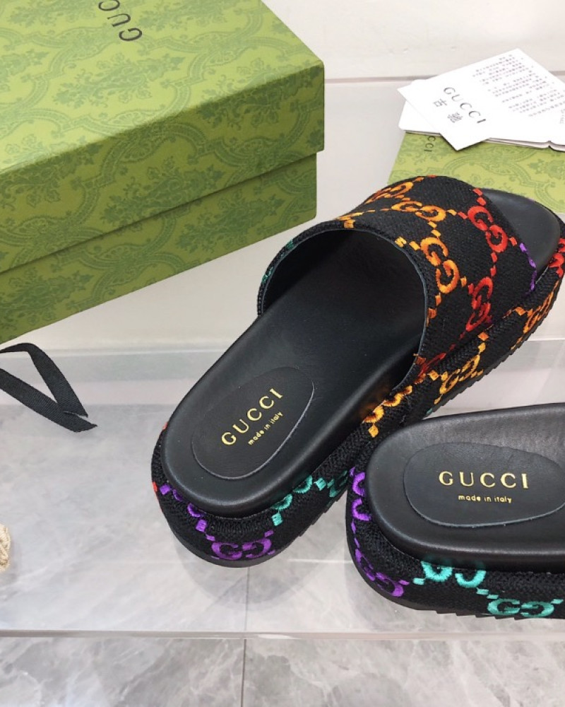 Gucci slides 
