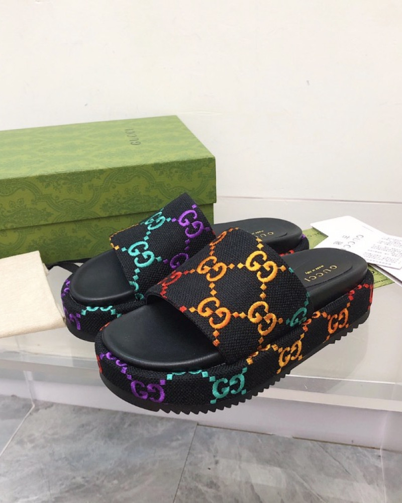 Gucci slides 