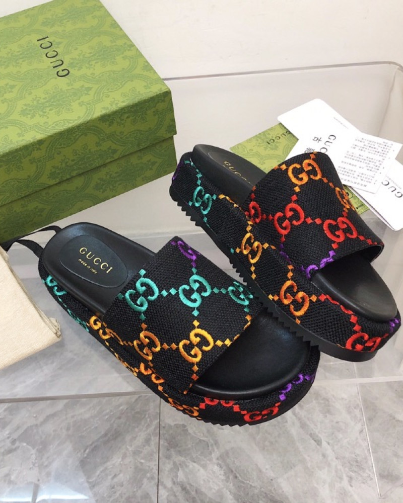 Gucci slides 
