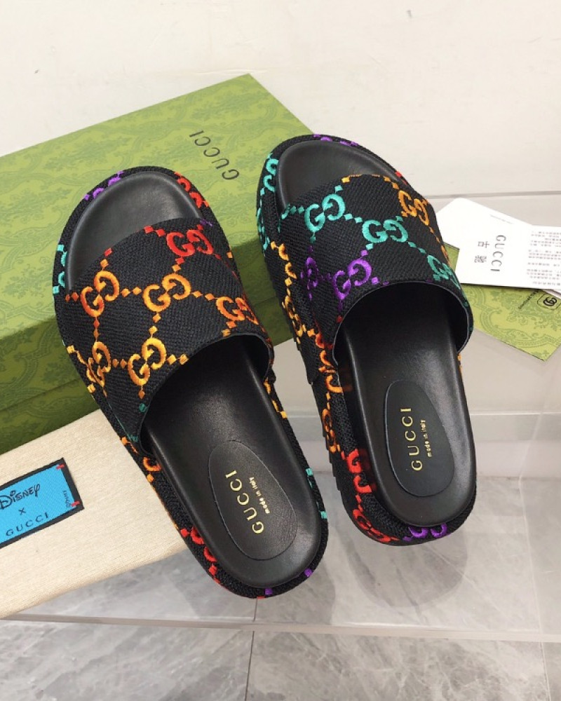 Gucci slides 