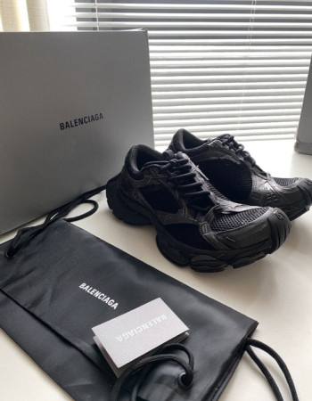 Balenciaga Stapler Sneaker 