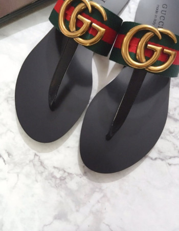 Gucci slides 