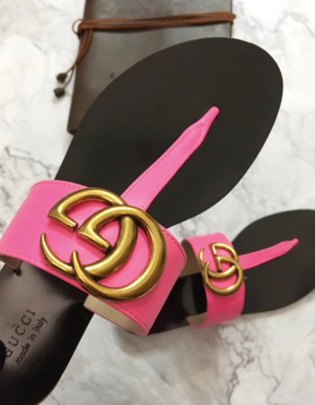 Gucci slides 