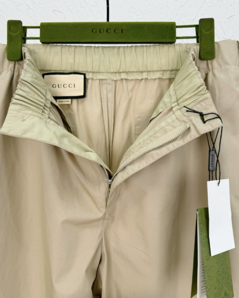Gucci Pants 