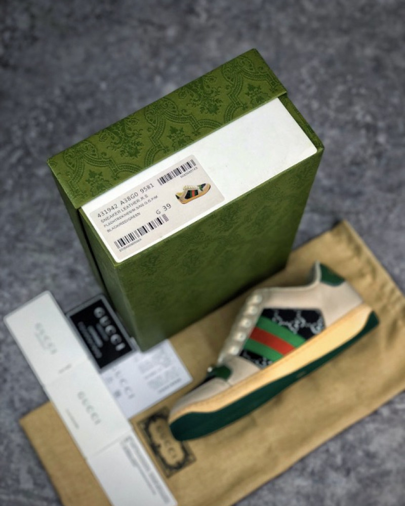 Gucci Screener GG Low-Top Sneakers.