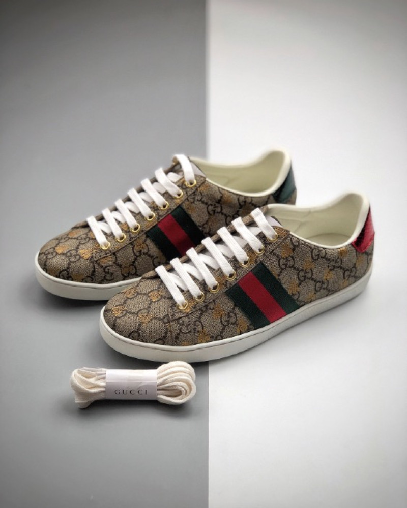 Gucci Ace GG Supreme Sneakers Gold Bees Monogram
