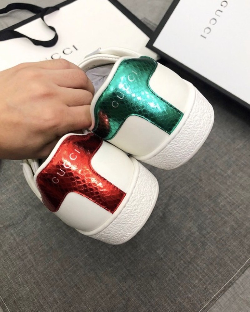  Gucci Ace Sneakers Embroidered Snake.
