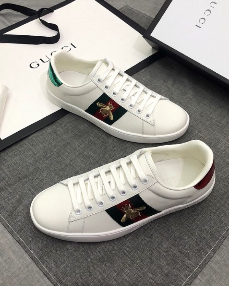 Gucci Ace Sneakers Embroidered Bee White Leather