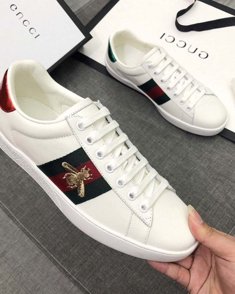 Gucci Ace Sneakers Embroidered Bee White Leather