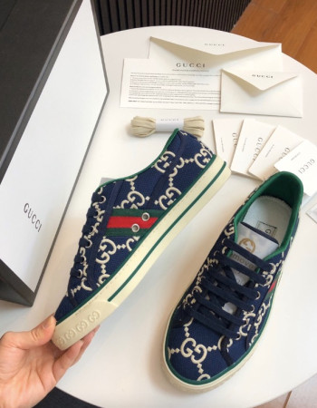 Gucci Screener GG Sneakers