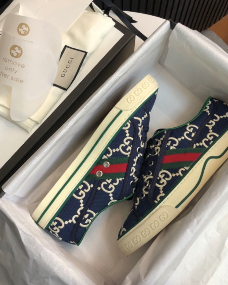 Gucci Screener GG Sneakers