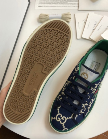 Gucci Screener GG Sneakers